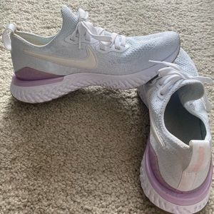 Women’s Nike Epic React Flyknit 2 Sneakers